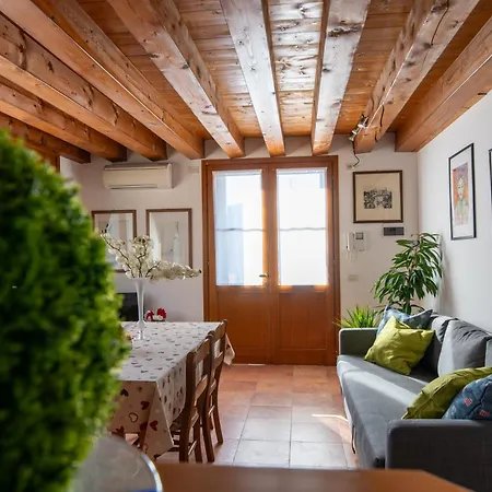Marisuissehome Bassano del Grappa Exterior photo